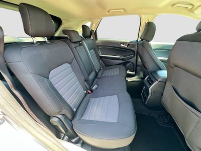 2024 Ford Edge SE BLACK APPEARANCE PACK