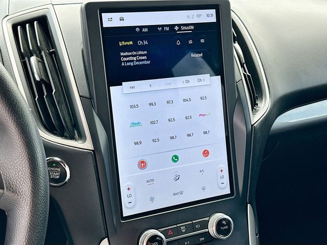 2022 Ford Edge SE