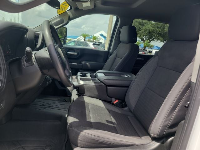 2024 Chevrolet Silverado 2500HD Custom 6.6 V-8