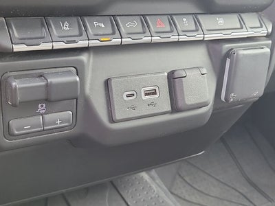 2024 Chevrolet Silverado 2500HD Custom 6.6 V-8