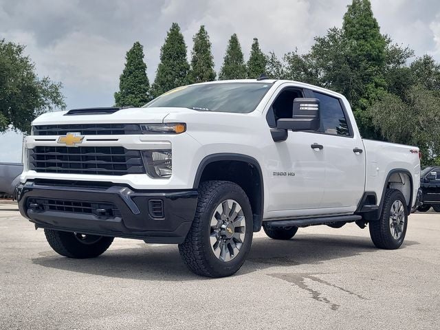 2024 Chevrolet Silverado 2500HD Custom 6.6 V-8