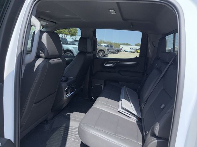 2025 Chevrolet Silverado 1500 LTZ 5.3 V8