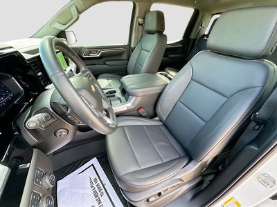 2025 Chevrolet Silverado 1500 LTZ 5.3 V8