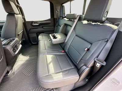 2025 Chevrolet Silverado 1500 LTZ 5.3 V8