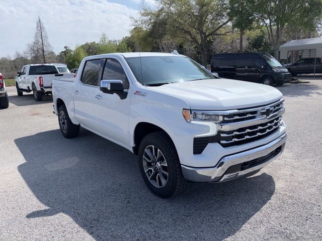 2025 Chevrolet Silverado 1500 LTZ 5.3 V8