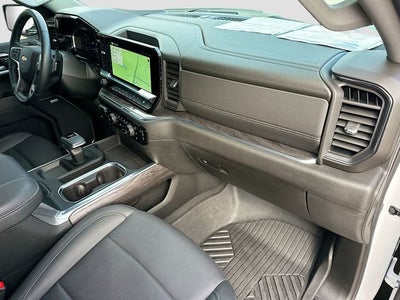 2025 Chevrolet Silverado 1500 LTZ 5.3 V8