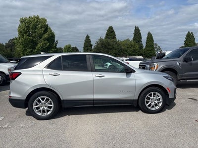 2022 Chevrolet Equinox LS