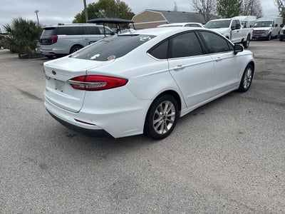 2020 Ford Fusion Hybrid SE