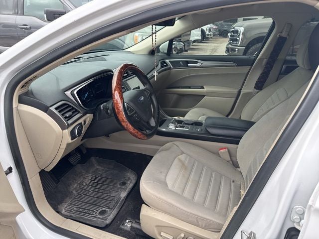 2020 Ford Fusion Hybrid SE