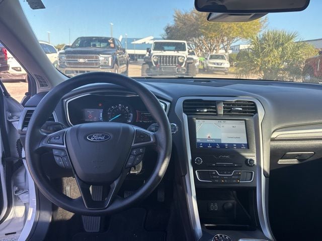 2020 Ford Fusion Hybrid SE