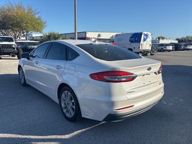2020 Ford Fusion Hybrid SE