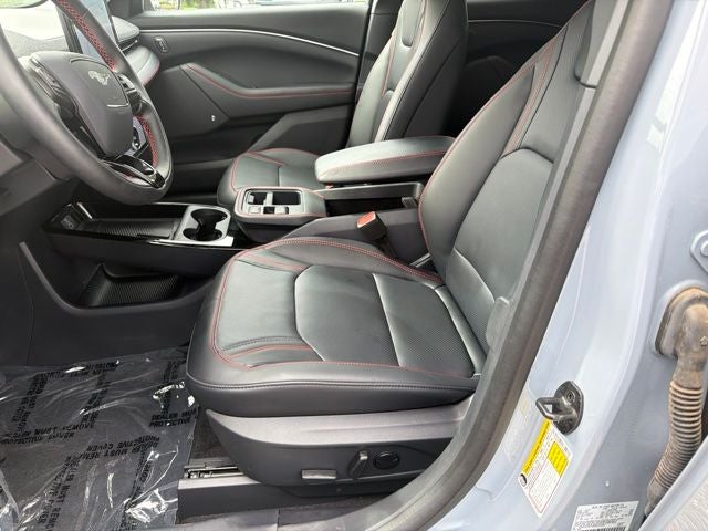 2025 Ford Mustang Mach-E Premium SPORT APPEARANCE PACKAGE