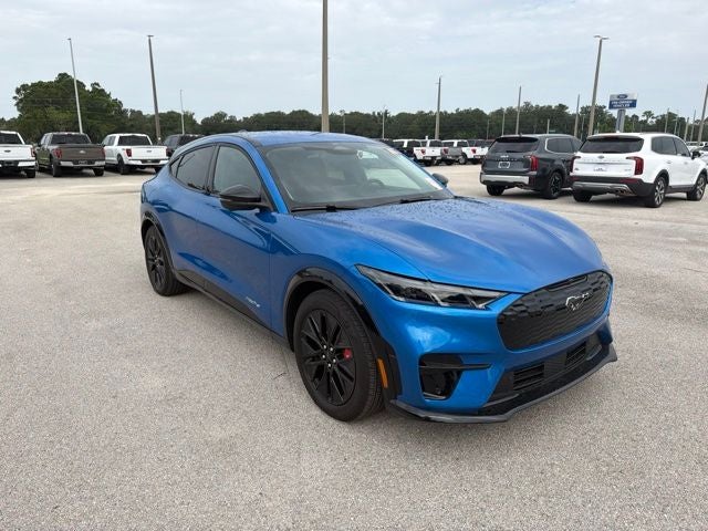 2025 Ford Mustang Mach-E Premium SPORT APPEARANCE PACKAGE