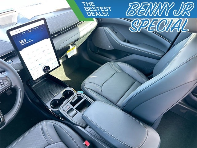 2025 Ford Mustang Mach-E Premium EXTENDED BATTERY