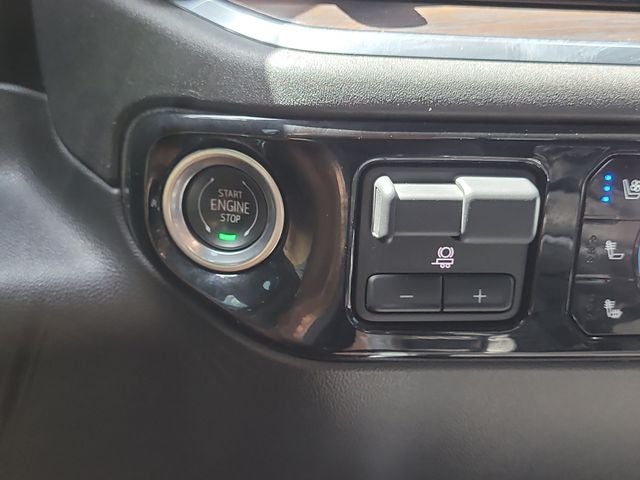 2023 GMC Sierra 1500 SLT 5.3 V8