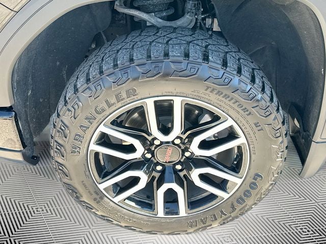 2024 GMC Sierra 1500 AT4 DURAMAX DIESEL