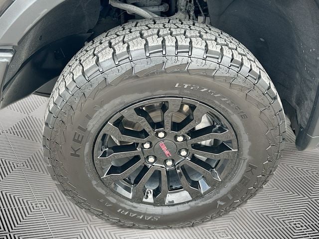 2023 GMC Sierra 1500 AT4X 6.2 V8