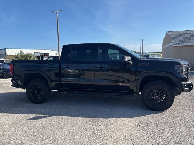 2023 GMC Sierra 1500 AT4X 6.2 V8
