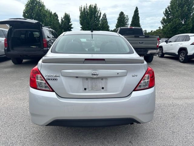 2019 Nissan Versa 1.6 SV