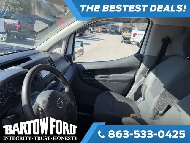 2015 Nissan NV200 SV