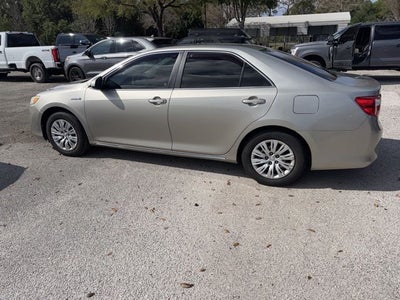 2014 Toyota Camry Hybrid LE
