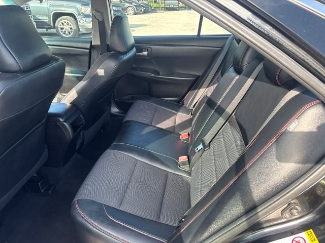2017 Toyota Camry SE