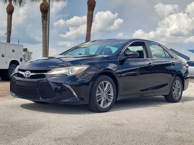 2017 Toyota Camry SE