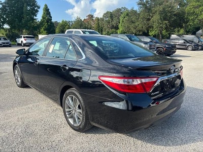 2017 Toyota Camry SE