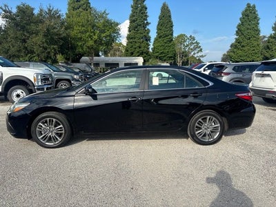 2017 Toyota Camry SE