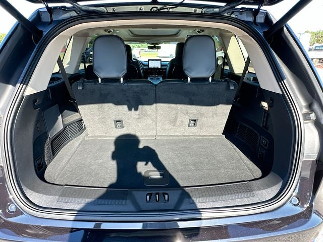 2023 Lincoln Aviator Standard PREMIUM PACKAGE