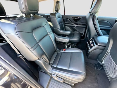2023 Lincoln Aviator Standard PREMIUM PACKAGE