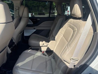 2021 Lincoln Aviator Reserve LUXURY PACKAGE