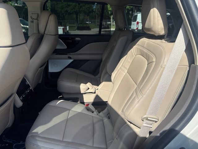 2021 Lincoln Aviator Reserve LUXURY PACKAGE
