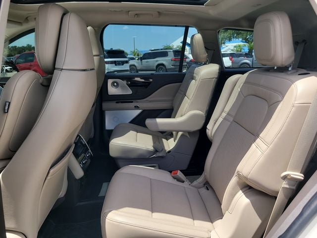 2021 Lincoln Aviator Reserve LUXURY PACKAGE