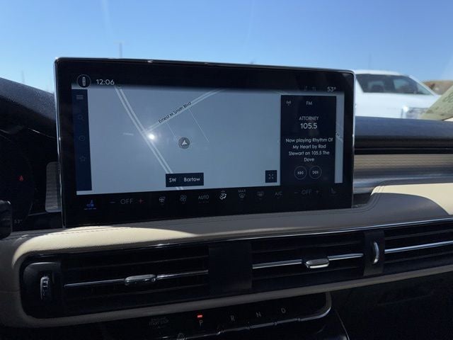 2025 Lincoln Corsair Premiere 11 PACKAGE