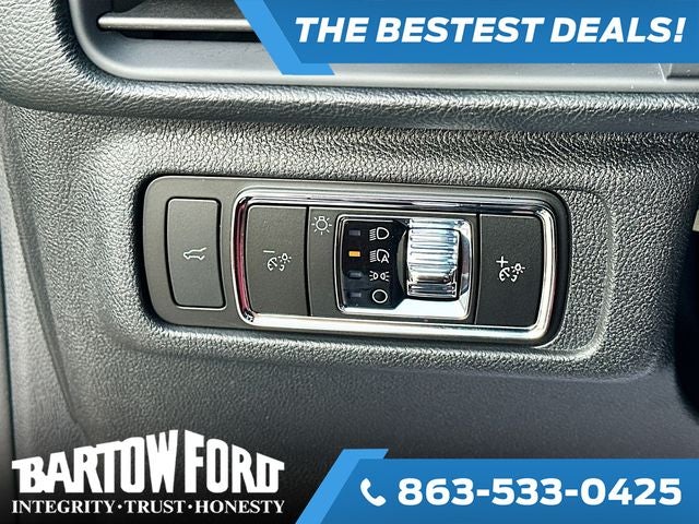 2025 Lincoln Corsair Reserve 11