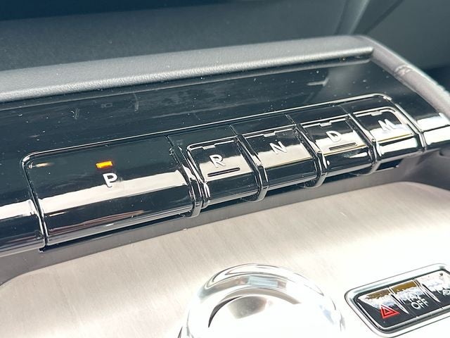 2025 Lincoln Navigator Reserve JET APPEARANCE PACK