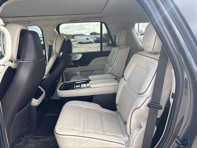 2023 Lincoln Navigator Black Label