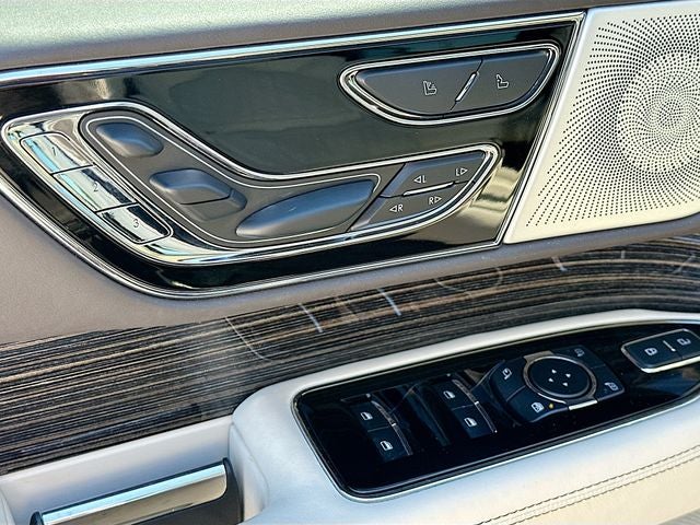 2023 Lincoln Navigator Black Label