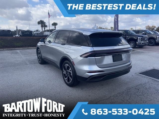 2025 Lincoln Nautilus Premiere FHEV