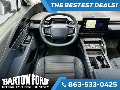 2025 Lincoln Nautilus Reserve