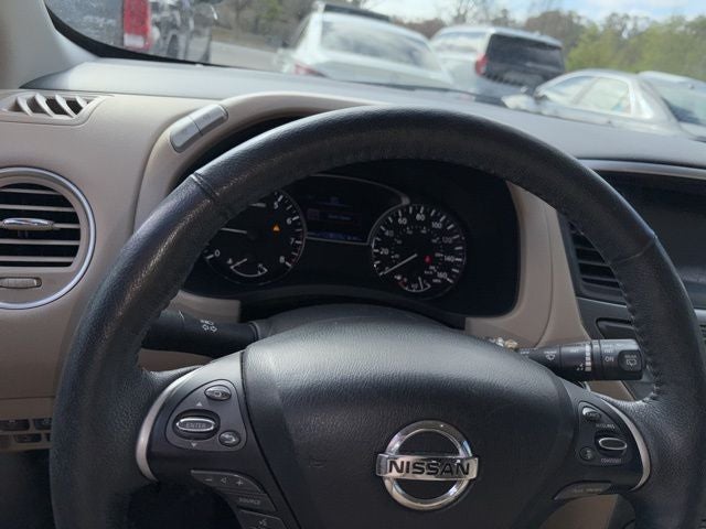 2020 Nissan Pathfinder SL V-6