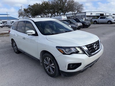 2020 Nissan Pathfinder SL V-6