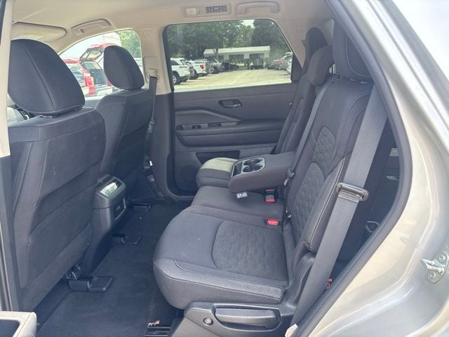 2025 Nissan Pathfinder SV 3.5 V6
