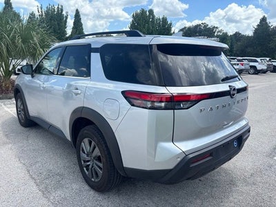 2025 Nissan Pathfinder SV 3.5 V6