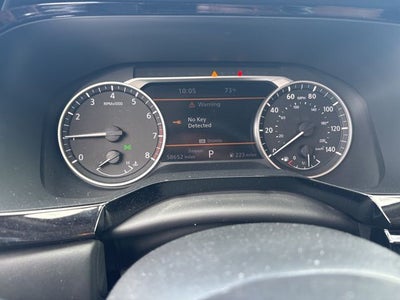 2022 Nissan Pathfinder SL V-6