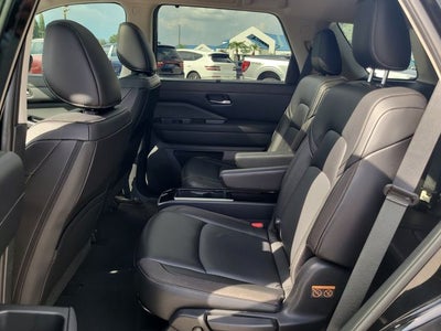 2024 Nissan Pathfinder SL PREMIUM