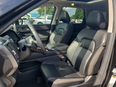 2024 Nissan Pathfinder SL PREMIUM