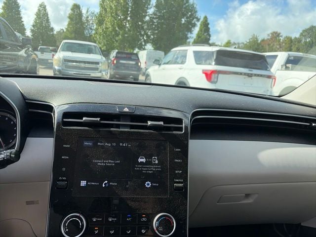 2022 Hyundai Tucson SE