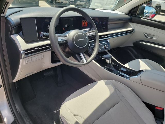 2025 Hyundai Tucson SE